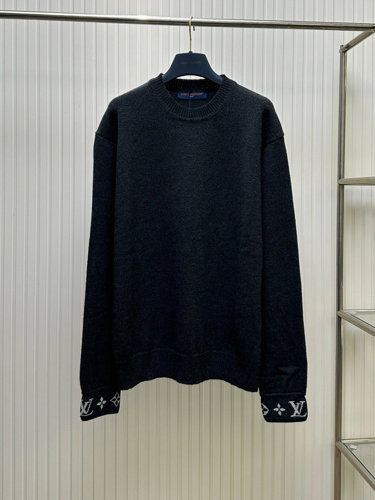 wg.luxury- 8V 2Colour item:E-F405A0530-2